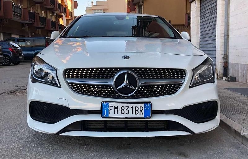 Usata Mercedes CLA180 Shooting Brake Edition 109 CV (80 kW) 2017 Bianco Station wagon