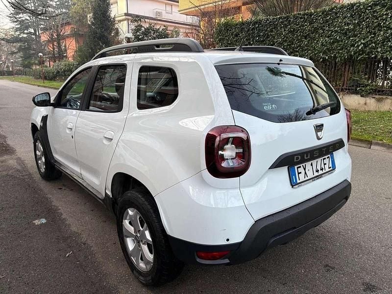 Usata Dacia Duster Prestige 116 CV (85 kW) 2019 Bianco Station wagon