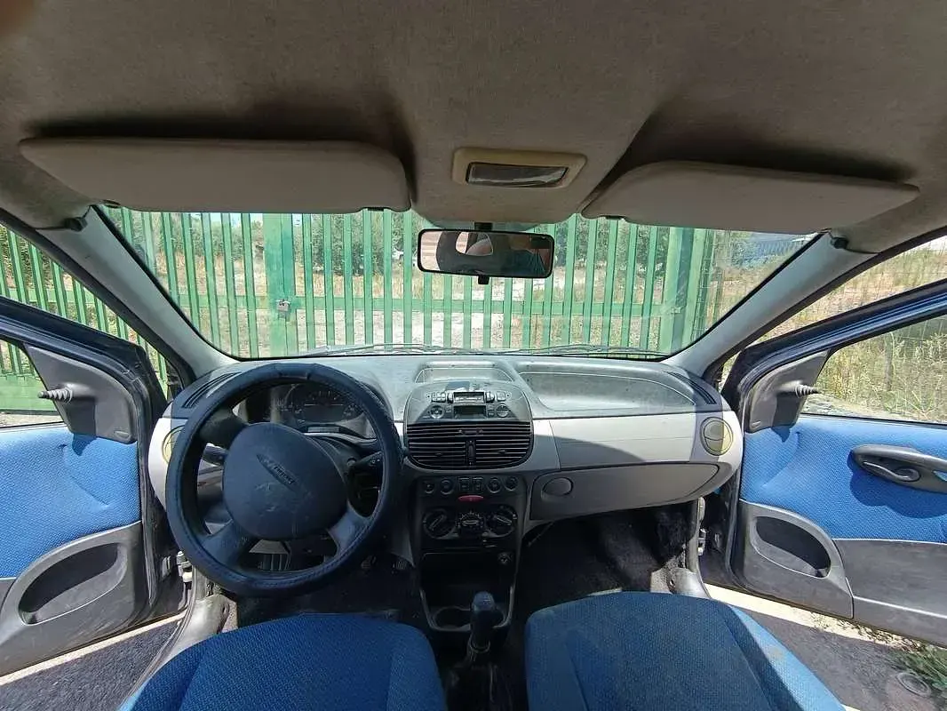 Usata Fiat Punto 80 CV (58 kW) 2001 Blu/azzurro Utilitaria
