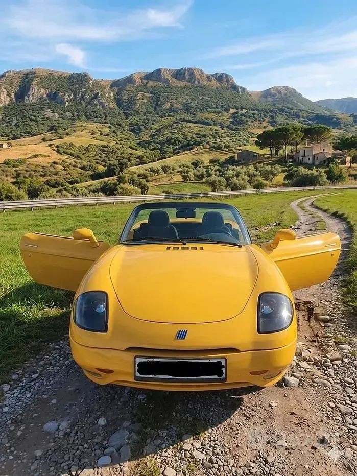 Usata Fiat Barchetta 131 CV (96 kW) 1998 Giallo Cabrio
