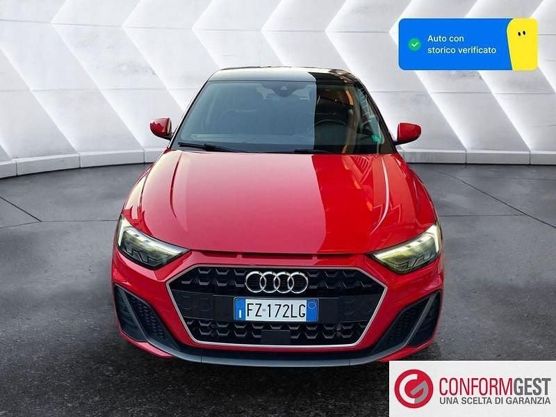Begagnad Audi A1 Sportback S-Line 150 HK (110 kW) 2019 Röd Halvkombi
