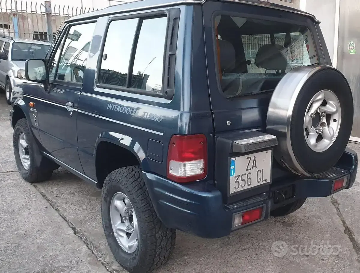 Usata Hyundai Galloper 100 CV (73 kW) 1998 Blu SUV