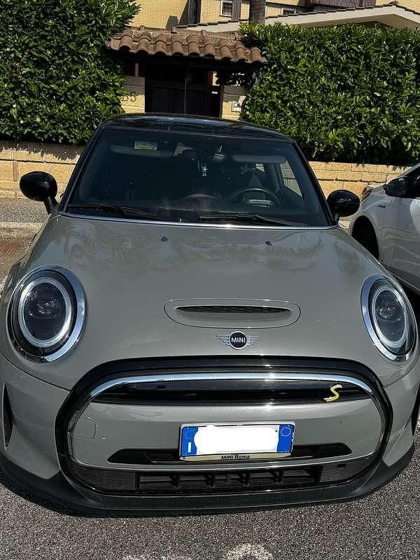 Grigio Usata 2022 Mini Cooper SE Due volumi | 16.000 € (Super prezzo) - Immagine 1/4