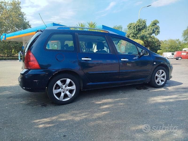 Usata Peugeot 307 110 CV (80 kW) 2007 Blu Station wagon