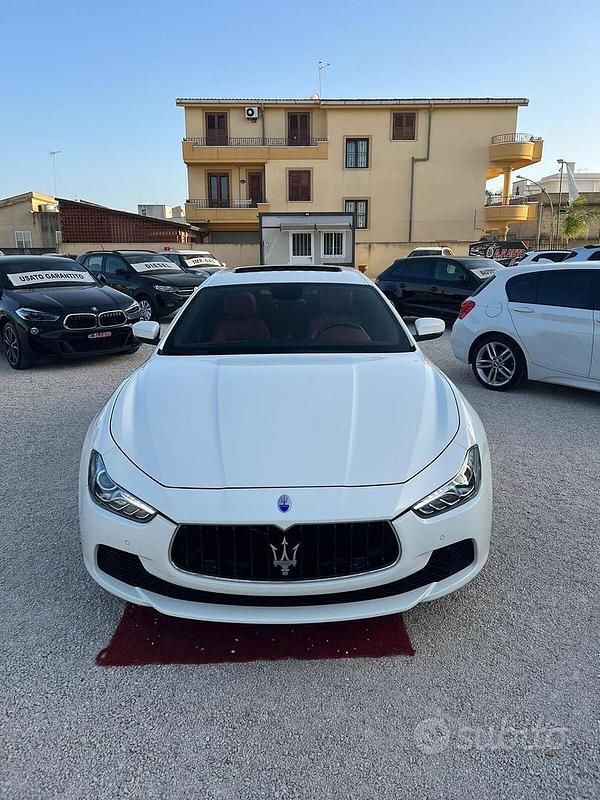 Usata Maserati Ghibli 275 CV (202 kW) 2017 Bianco Berlina