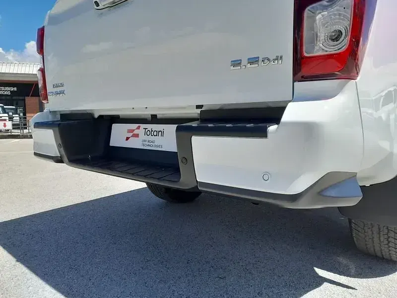 Nuova Isuzu D-Max 163 CV (119 kW) 2026 Bianco Pick-up
