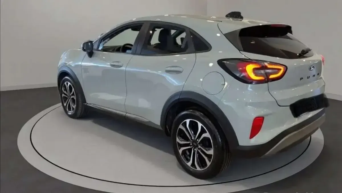 Usata Ford Puma Titanium 125 CV (91 kW) 2024 Grigio SUV