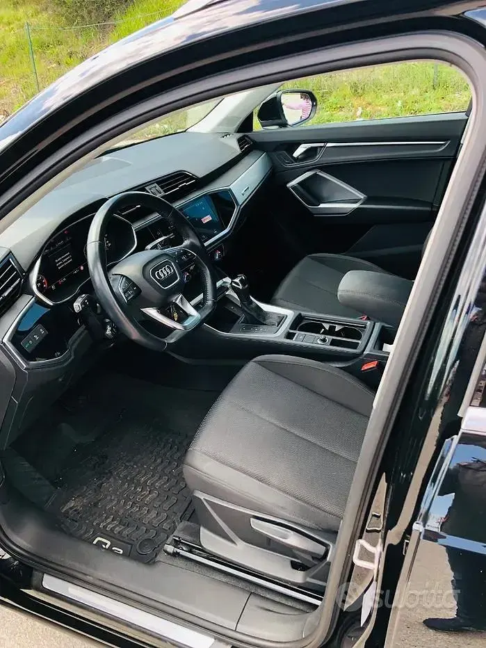 Usata Audi Q3 Advanced 150 CV (110 kW) 2019 Nero SUV