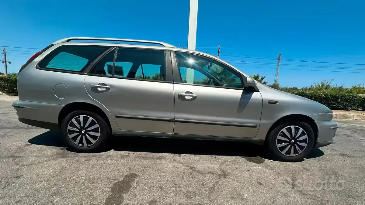 Usata Fiat Marea Weekend 110 CV (80 kW) 2002 Grigio Station wagon