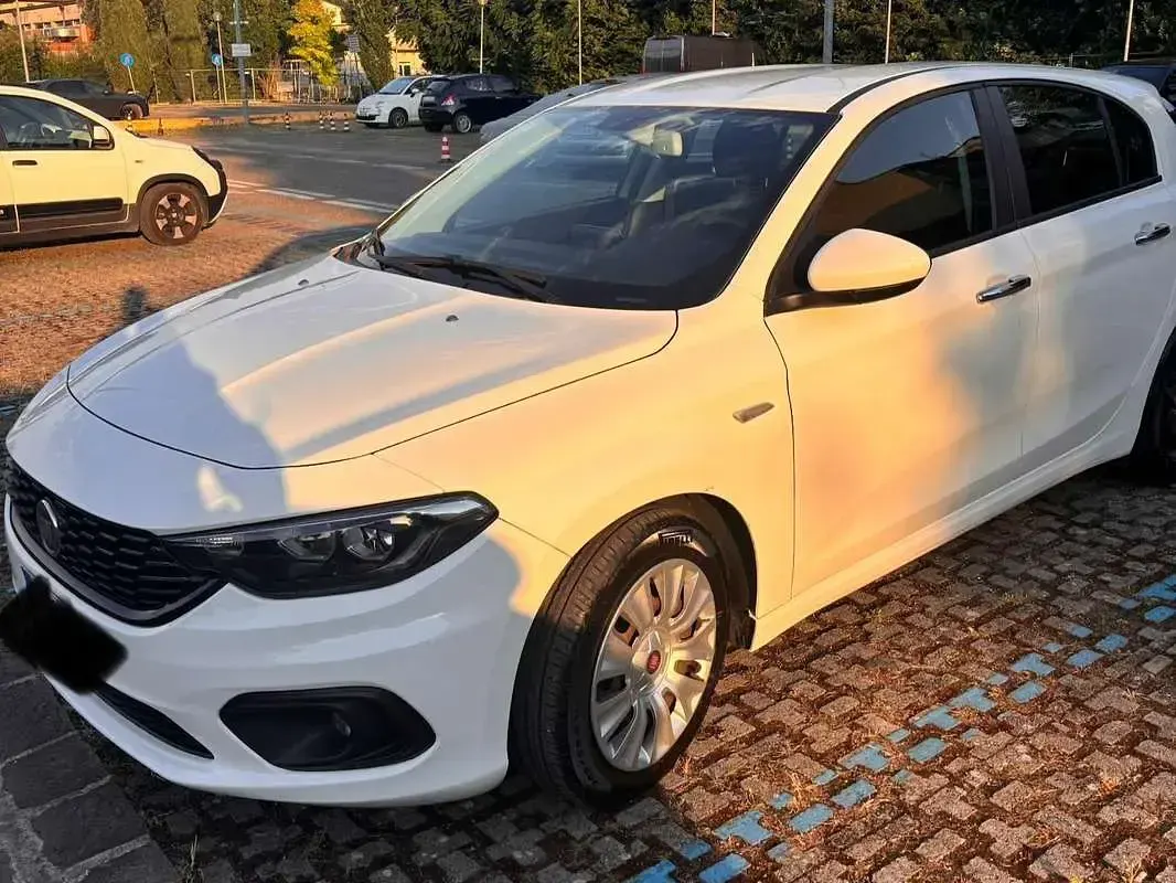 Usata Fiat Tipo Business 95 CV (69 kW) 2019 Bianco Monovolume