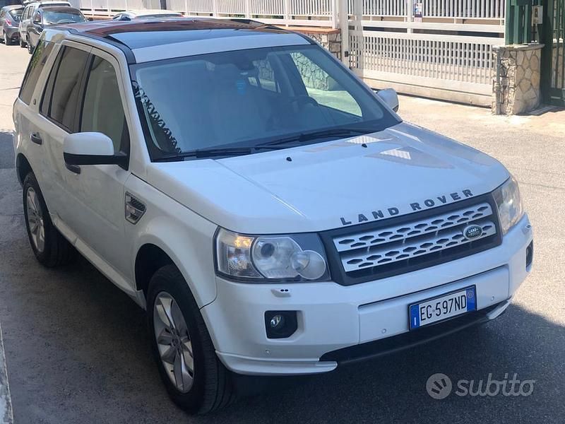 Usata Land Rover Freelander 2 HSE 190 CV (139 kW) 2011 Bianco SUV