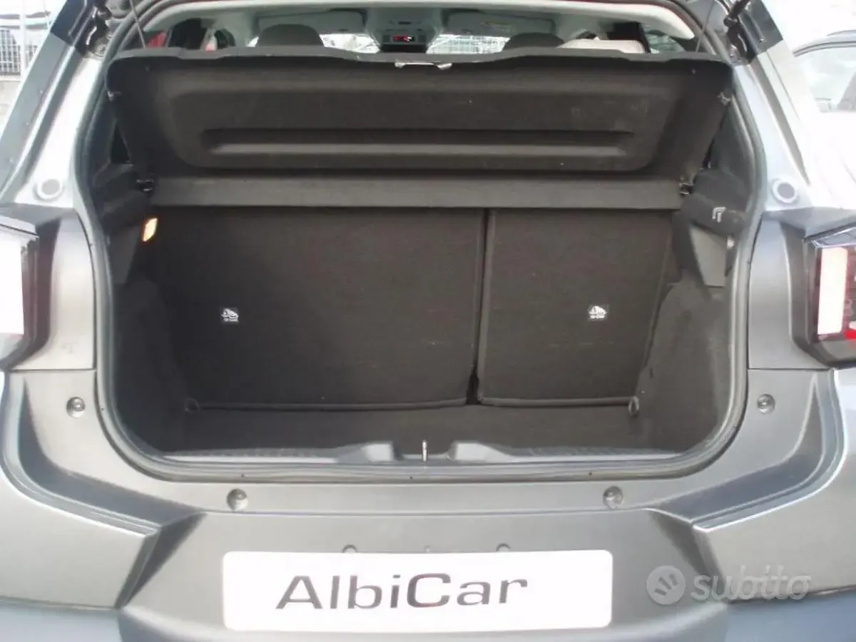 Begagnad Citroën C3 PureTech 101 HK (74 kW) 2025 Grå SUV