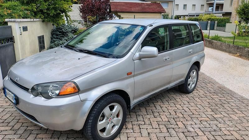 Usata Honda HR-V 124 CV (91 kW) 2000 Argento SUV