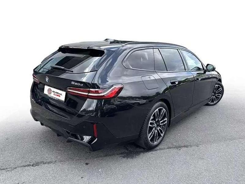 Usata BMW 520 M Sport 197 CV (144 kW) 2025 Nero Station wagon