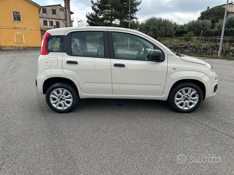 Usata Fiat Panda 84 CV (61 kW) 2016 Beige Utilitaria