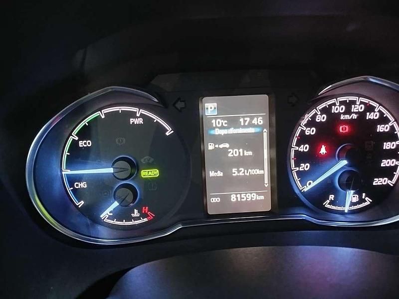 Usata Toyota Yaris Hybrid Active 73 CV (53 kW) 2017 Argento Berlina