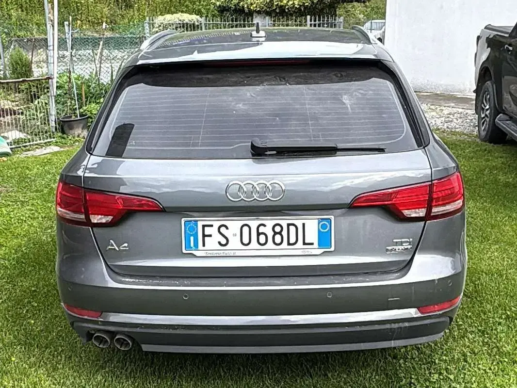 Usata Audi A4 Ambiente 190 CV (139 kW) 2018 Grigio Station wagon
