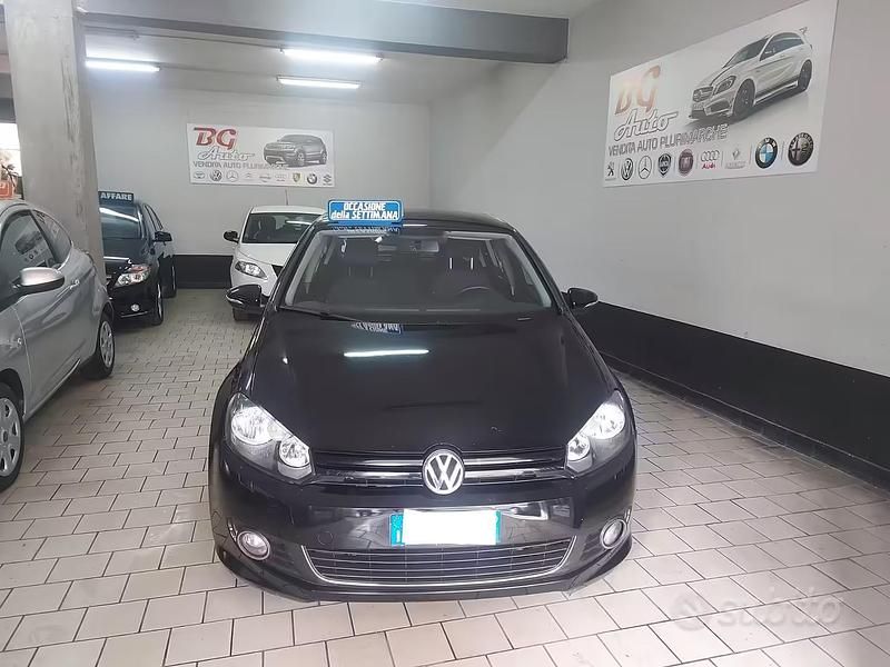Usata VW Golf VI 104 CV (76 kW) 2011 Nero Utilitaria