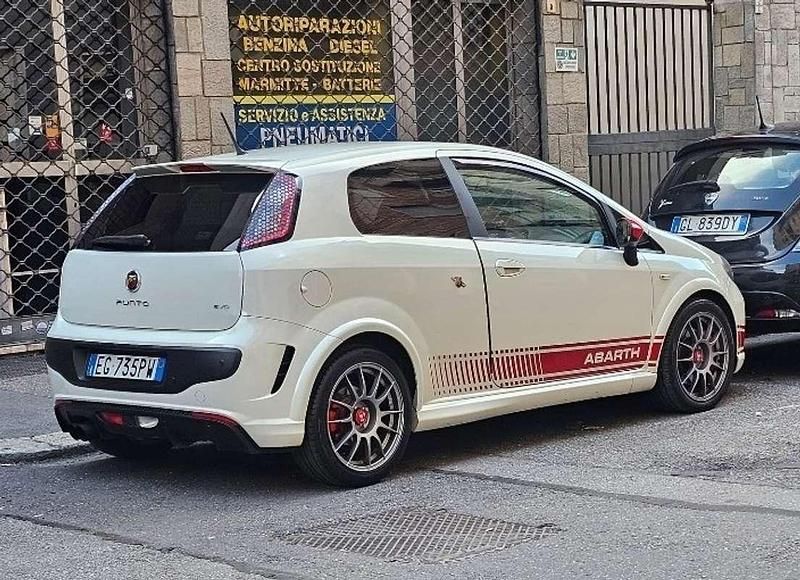 Usata Abarth Punto Evo 163 CV (119 kW) 2012 Utilitaria