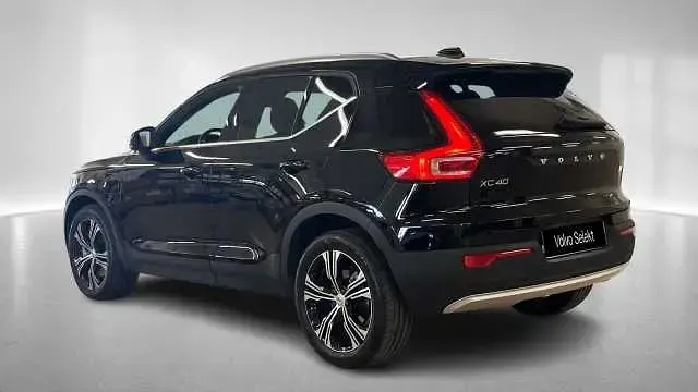 Usata Volvo XC40 Inscription 261 CV (191 kW) 2021 Nero SUV
