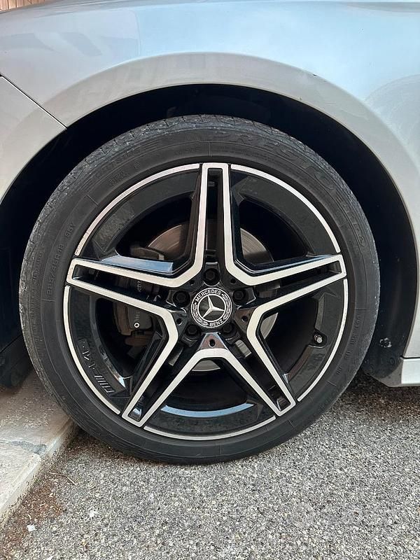 Usata Mercedes A180 2019 Grigio Utilitaria