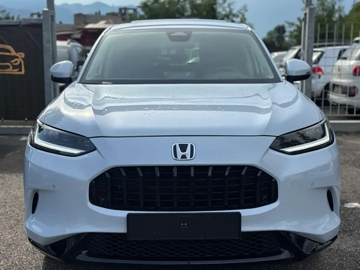 Nuova Honda ZR-V Sport 143 CV (105 kW) 2026 Bianco SUV