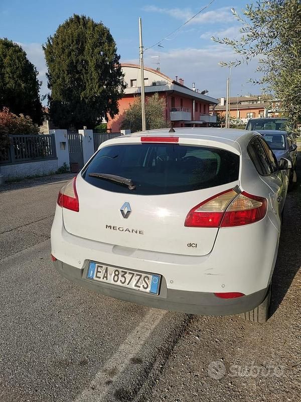 Usata Renault Mégane 110 CV (80 kW) 2009 Bianco Berlina