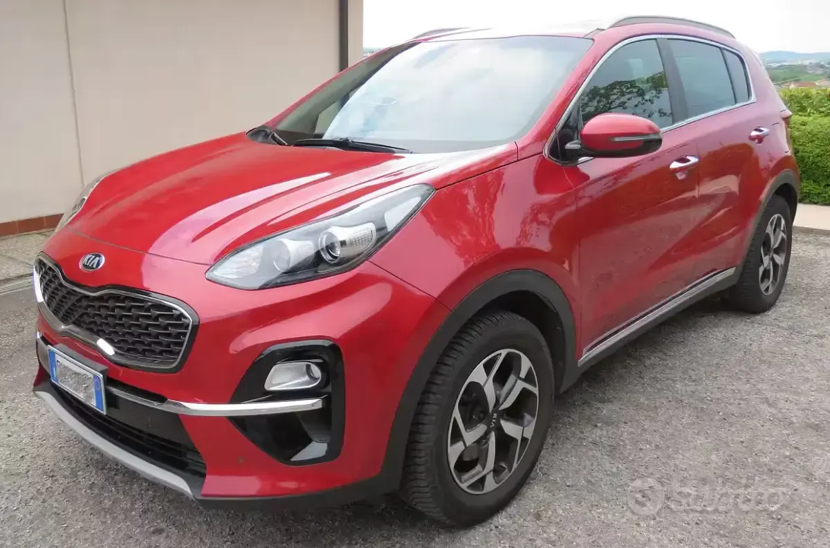 Usata Kia Sportage 115 CV (84 kW) 2019 Rosso SUV