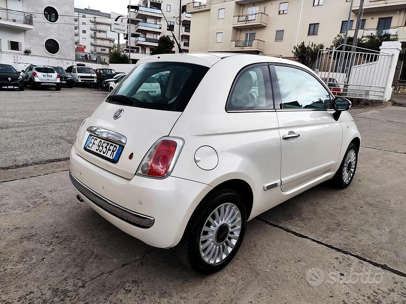 Usata Fiat 500 Lounge 75 CV (55 kW) 2010 Bianco Berlina