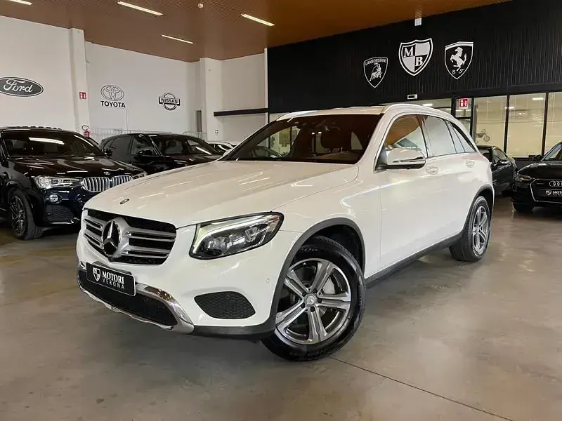 Begagnad Mercedes GLC250 Exclusive 204 HK (150 kW) 2016