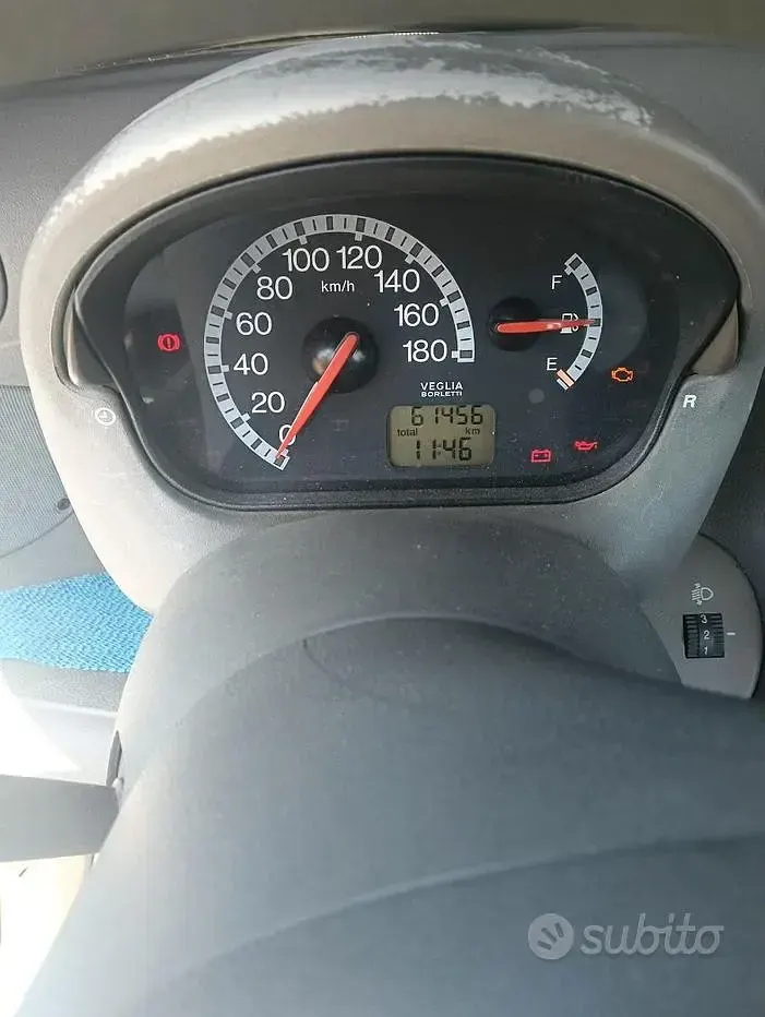 Usata Fiat Punto 95 CV (69 kW) 2012 Grigio Utilitaria