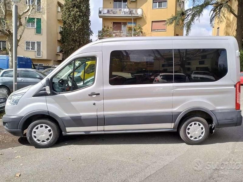 Usata Ford Transit 131 CV (96 kW) 2017 Argento Station wagon