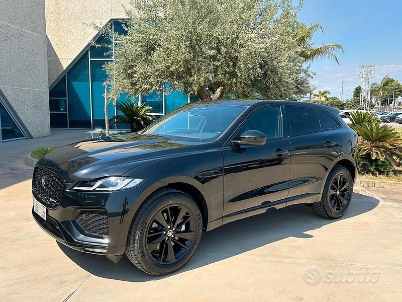 Usata 2024 Jaguar F-Pace R-Dynamic SUV | 62.900 € - Immagine 1/4