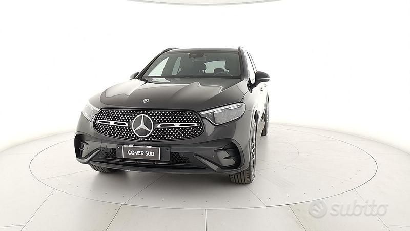 Grigio Usata 2023 Mercedes GLC220 Premium SUV | 56.900 € (Buon prezzo) - Immagine 1/4
