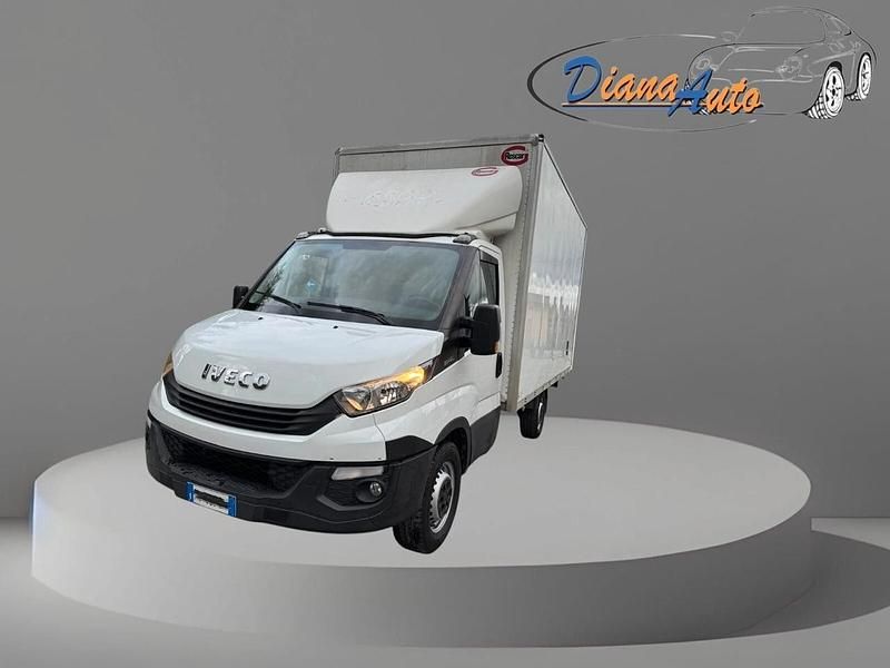 Bianco Usata 2019 Iveco Daily | 11.500 € (Ottimo prezzo) - Immagine 1/4