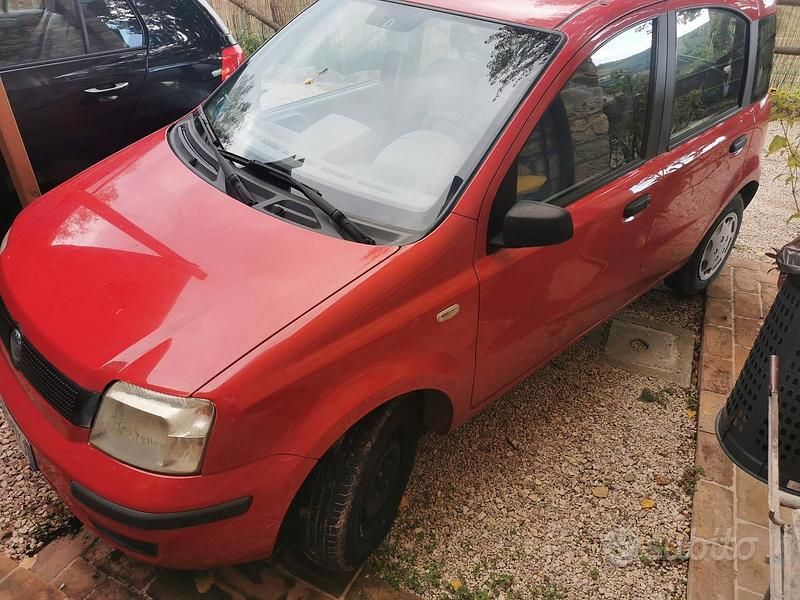 Usata Fiat Panda 54 CV (39 kW) 2004 Rosso Berlina
