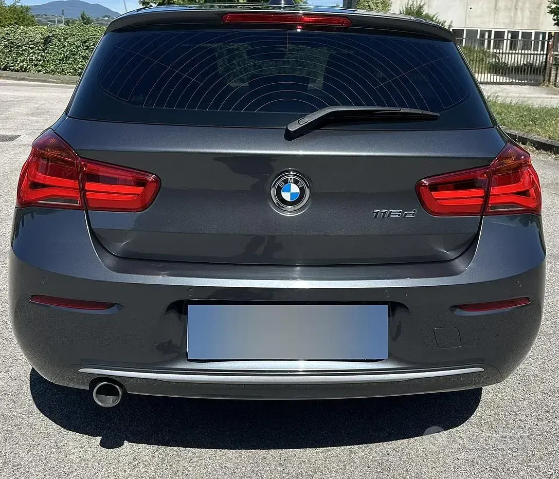 Usata BMW 116 116 CV (85 kW) 2019 Grigio Utilitaria