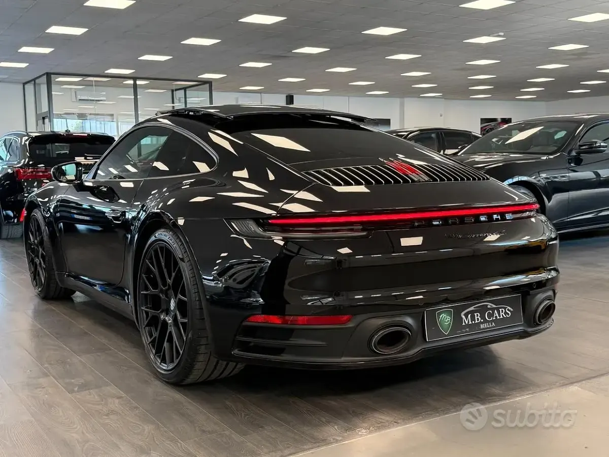 Usata Porsche 911 Carrera 4S 450 CV (330 kW) 2021 Nero Coupé