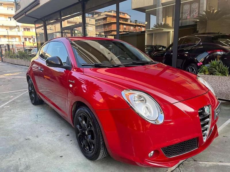 Usata Alfa Romeo MiTo Distinctive 90 CV (66 kW) 2009 Rosso Utilitaria