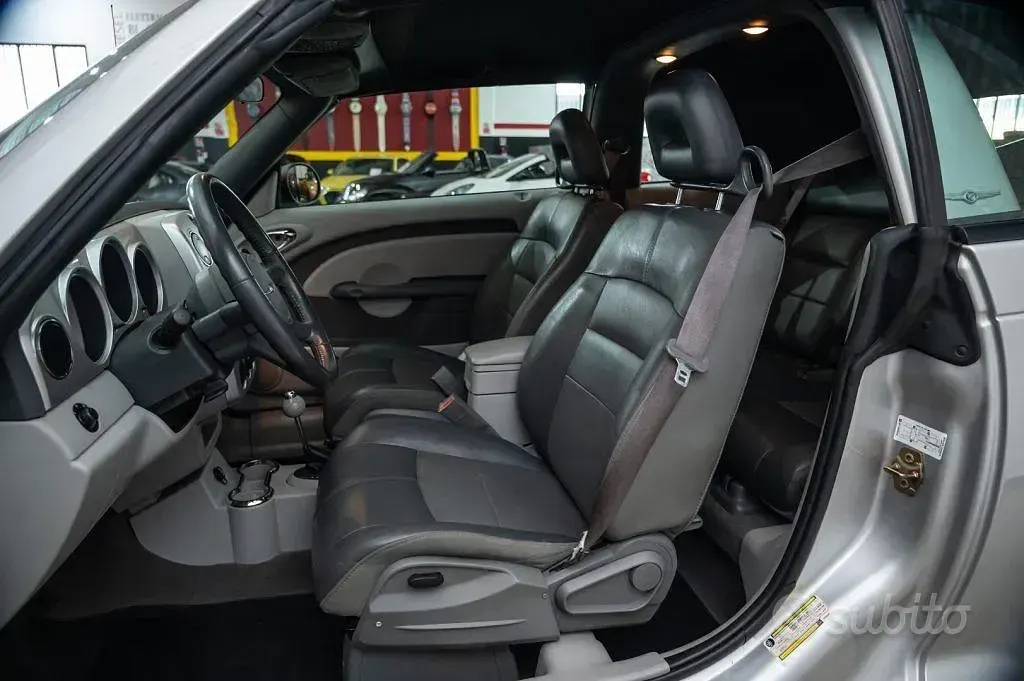 Usata Chrysler PT Cruiser Limited 143 CV (105 kW) 2007 Argento Cabrio