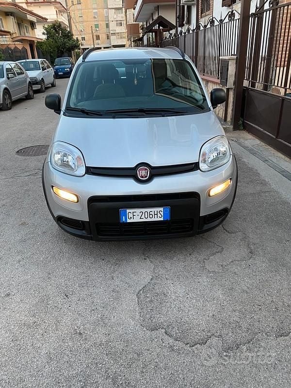 Usata Fiat Panda 70 CV (51 kW) 2021 Grigio Utilitaria