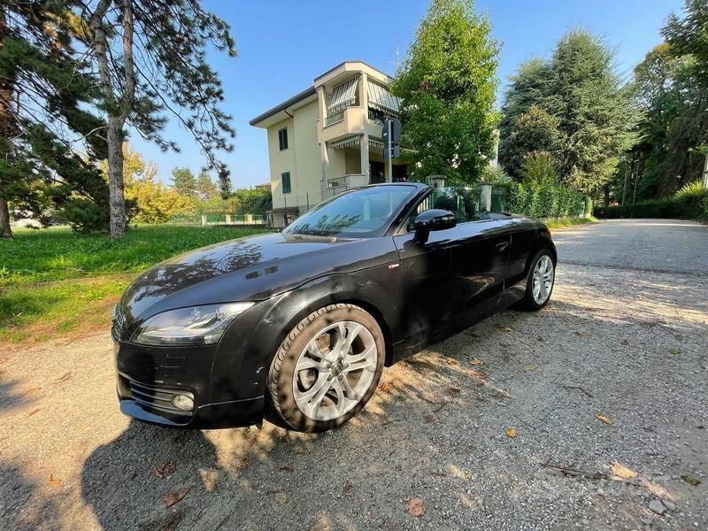 Usata 2011 Audi TT Roadster S-Line Cabrio | 12.900 € (Buon prezzo) - Immagine 1/4