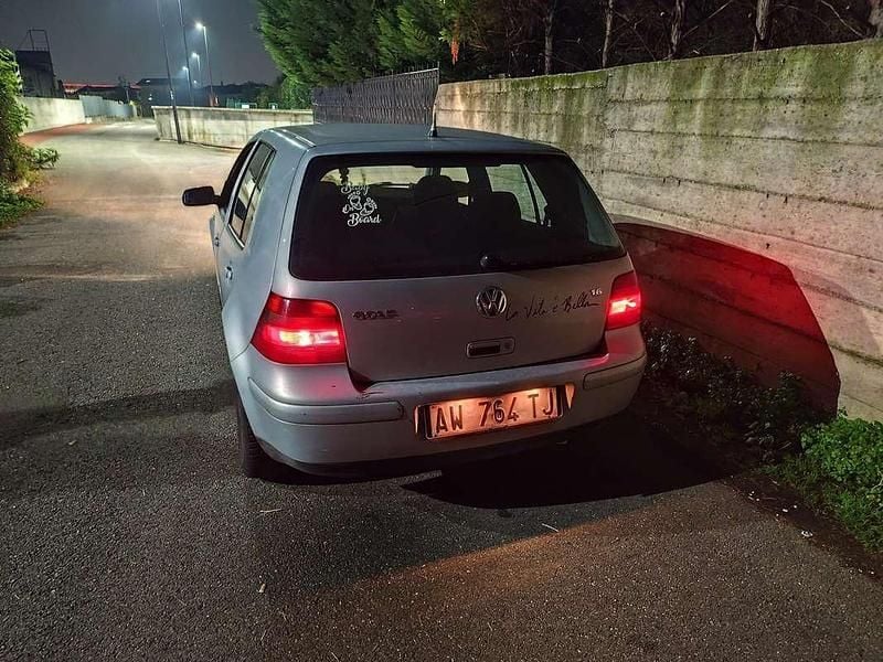 Usata VW Golf 101 CV (74 kW) 1998 Berlina