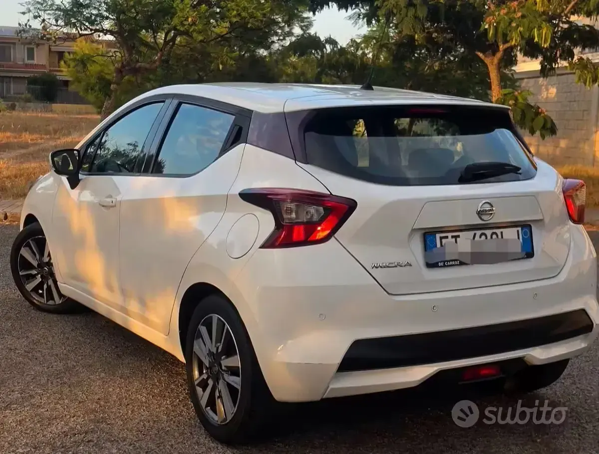 Usata Nissan Micra Acenta 90 CV (66 kW) 2019 Bianco Utilitaria