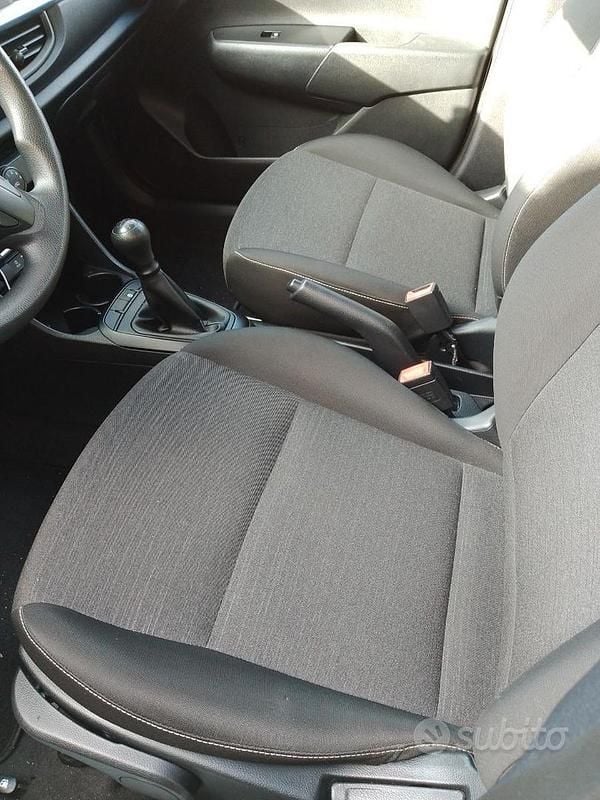 Usata Kia Picanto 67 CV (49 kW) 2018 Bianco Utilitaria