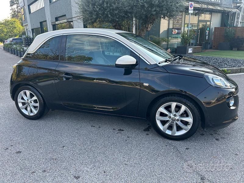 Occasion Opel Adam Rocks Rocks 70 ch (51 kW) 2018 Noir Citadine