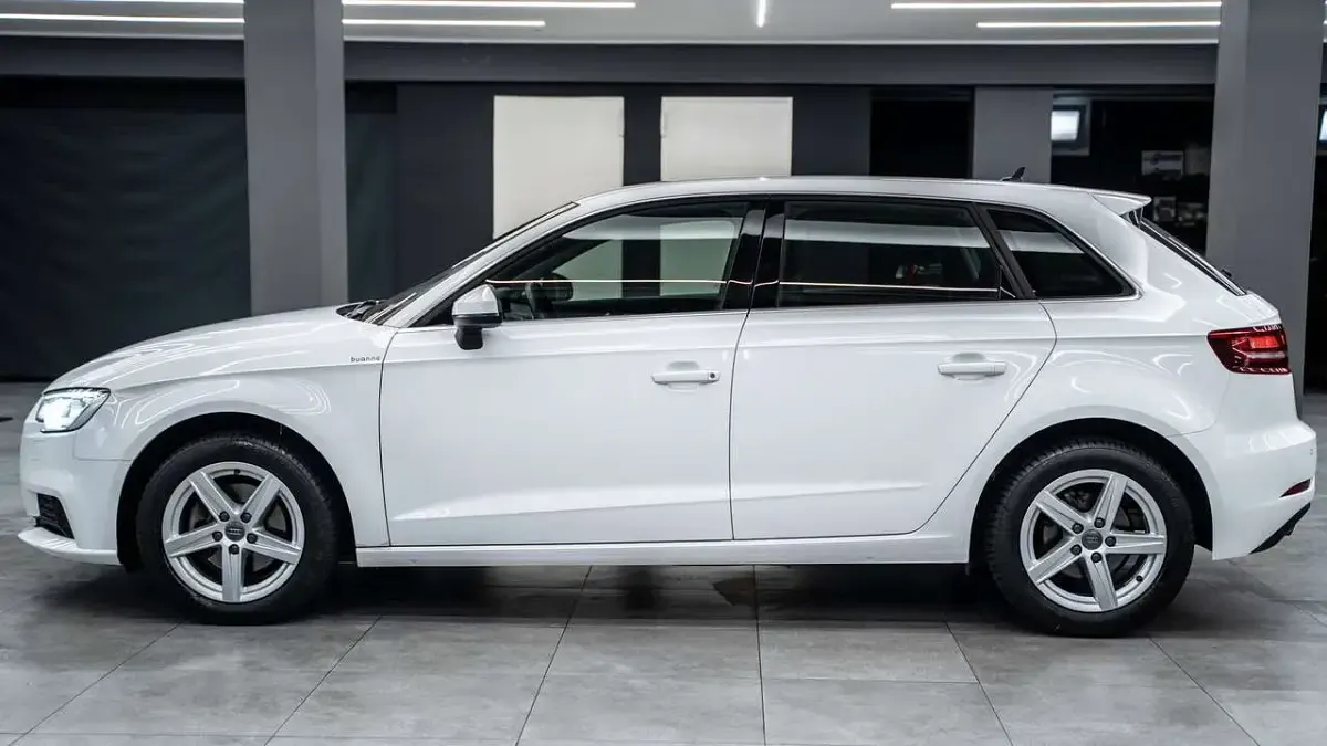 Usata Audi A3 Ambiente 116 CV (85 kW) 2019 Bianco metallizzato Berlina