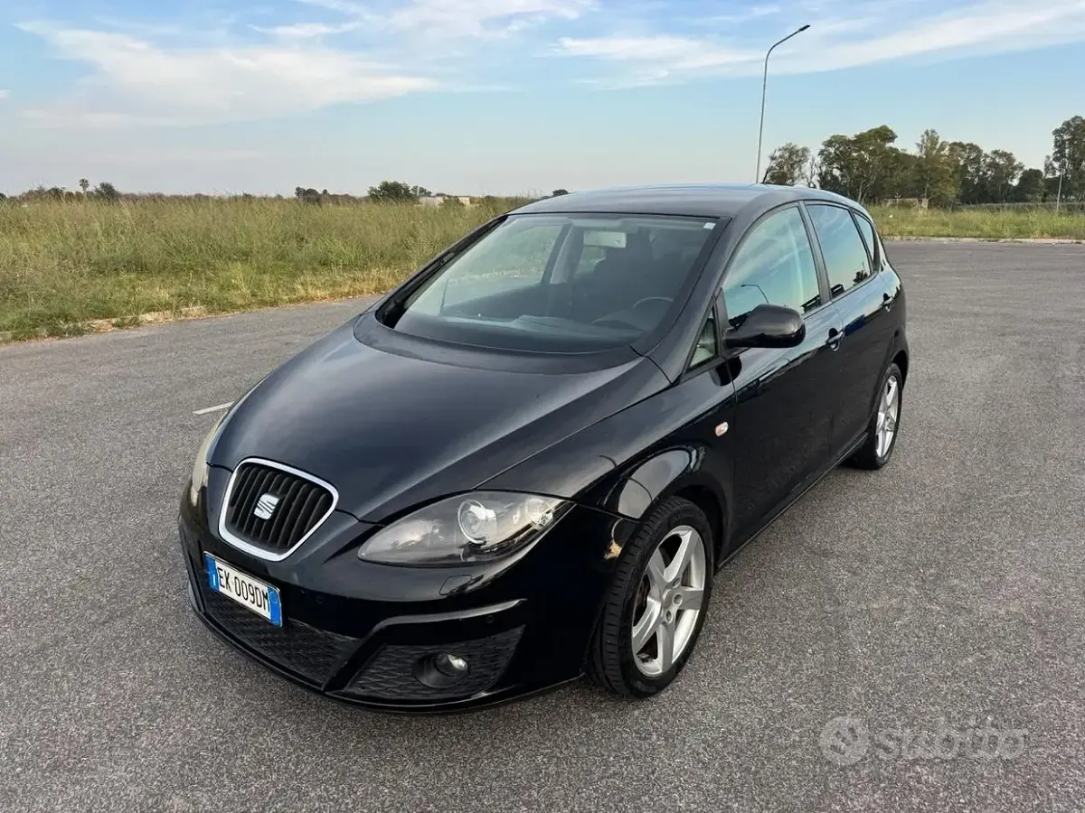 Usata Seat Altea Style 105 CV (77 kW) 2011 Nero Monovolume
