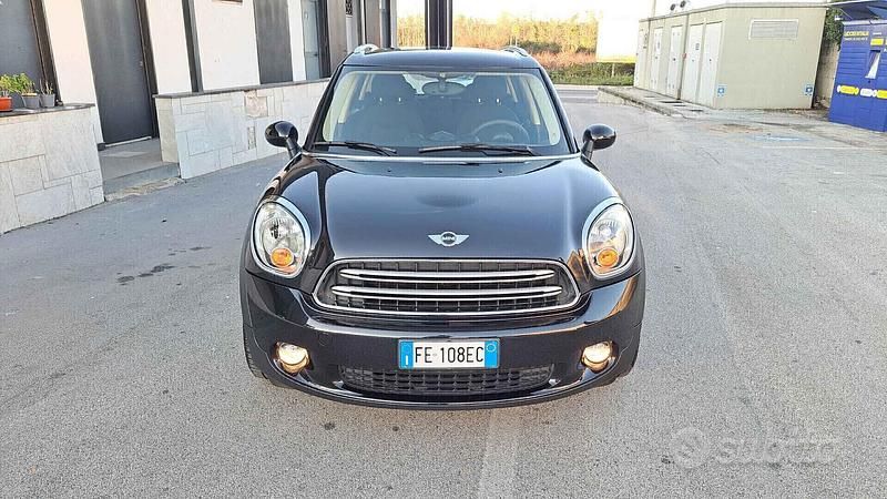 Usata Mini Cooper D Countryman Business 111 CV (81 kW) 2016 Nero SUV