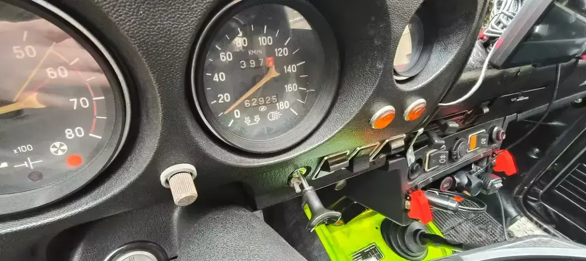 Usata Lada niva 78 CV (57 kW) 1982 Verde SUV